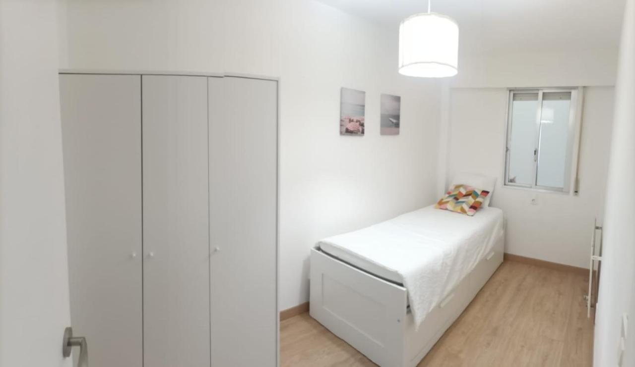 Precioso Apartamento En Primera Linea De Playa บิลาการ์เซีย เด อาโรว์ซา ภายนอก รูปภาพ